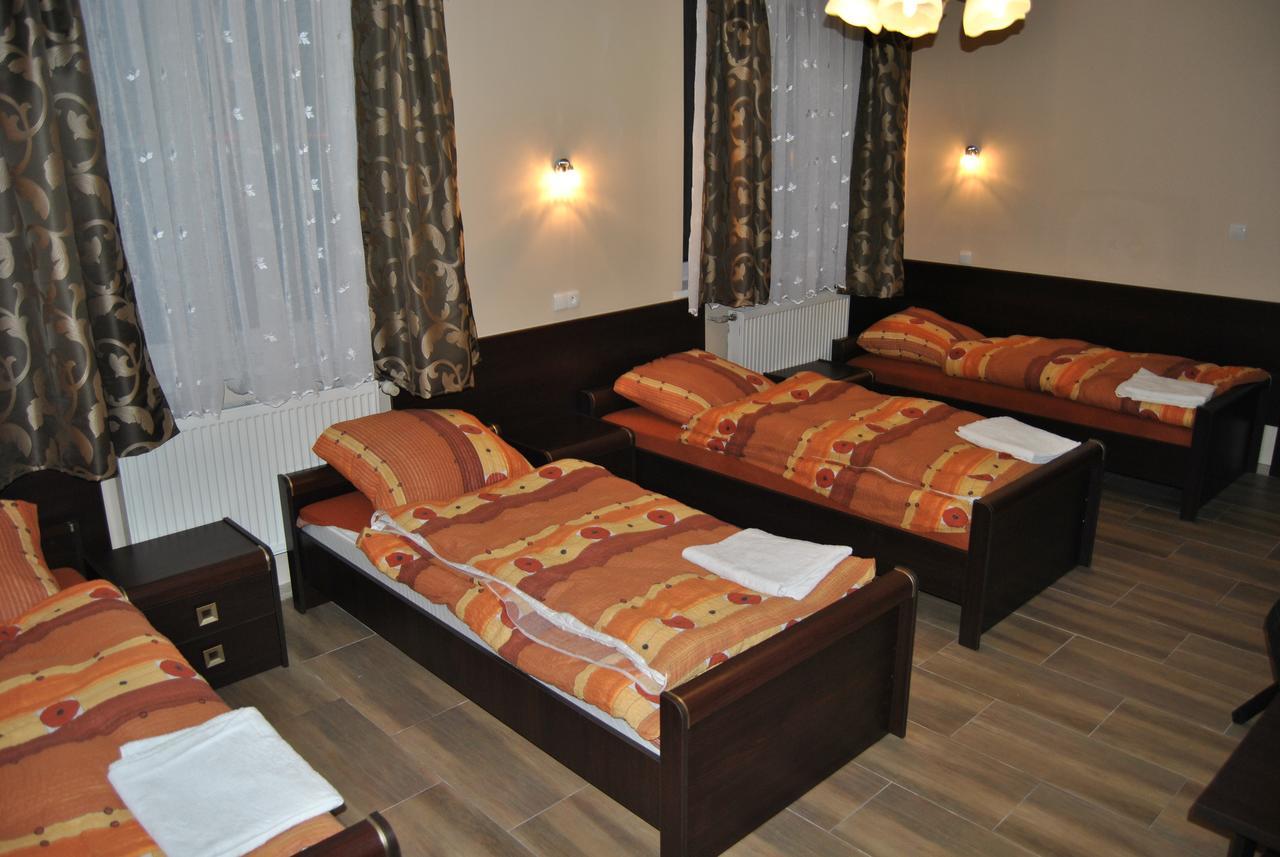 Hotel Gosciniec Влоцлавек Экстерьер фото