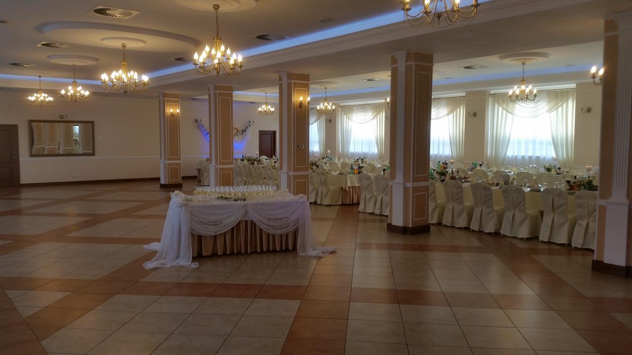 Hotel Gosciniec Влоцлавек Экстерьер фото