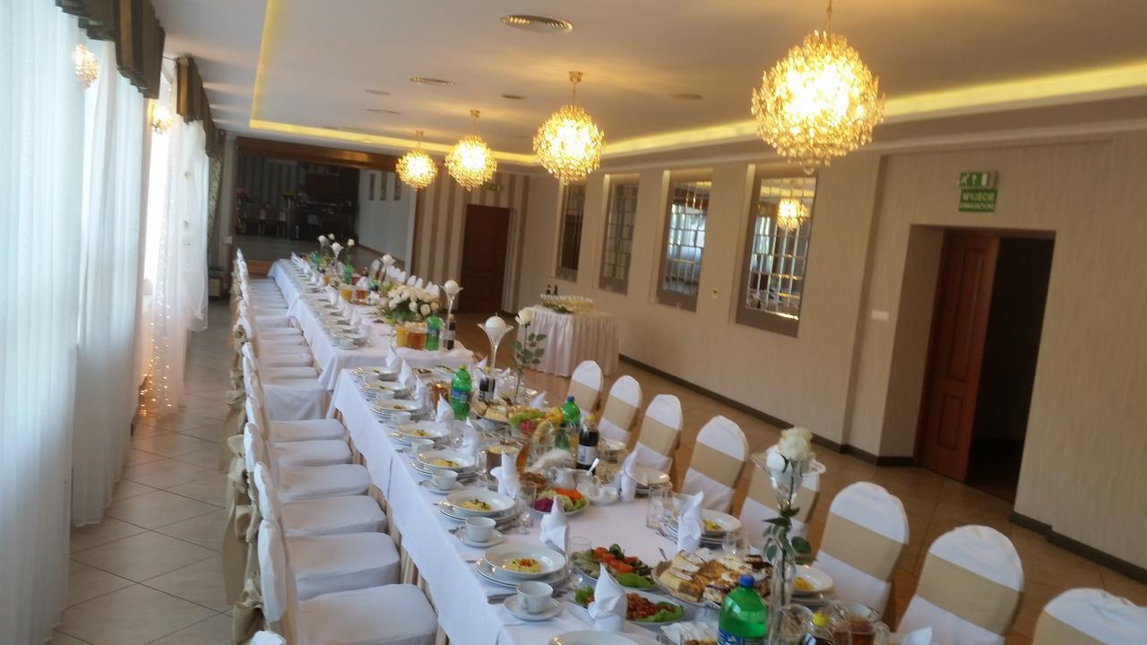 Hotel Gosciniec Влоцлавек Экстерьер фото